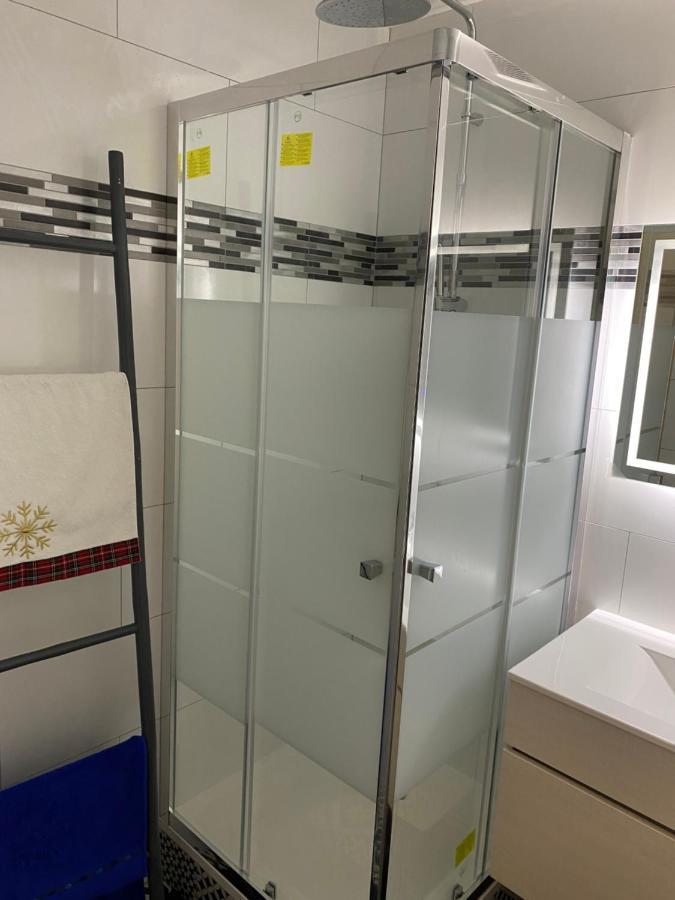 Appartement Ping-Pong Proche Gare Gagny Екстер'єр фото