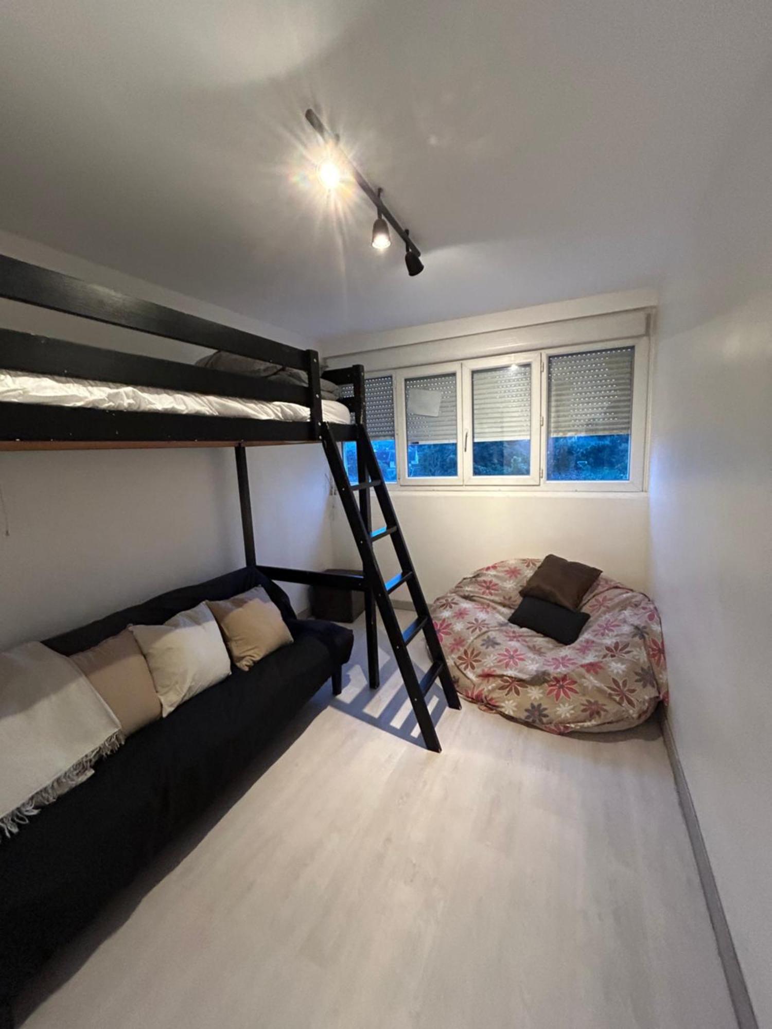 Appartement Ping-Pong Proche Gare Gagny Екстер'єр фото